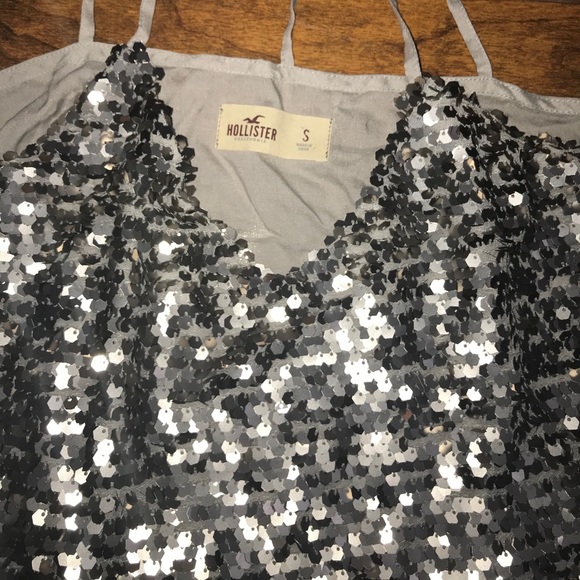 Hollister Sequin Tanktop - Picture 3 of 3